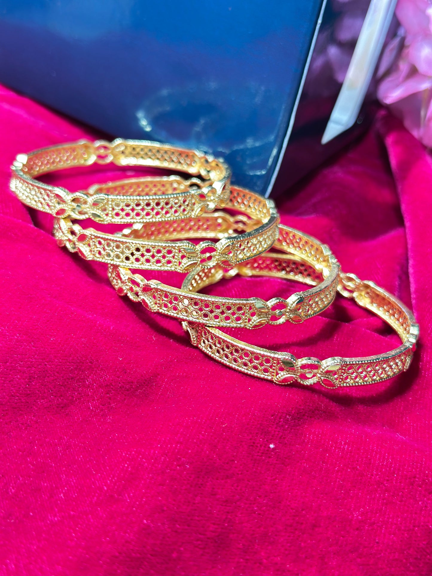 Golden Traditional Peetal Bangles for Daily Wear (Set of 4)