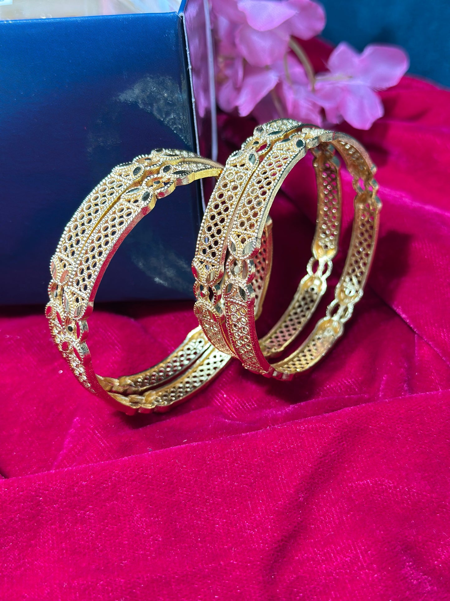 Golden Traditional Peetal Bangles for Daily Wear (Set of 4)