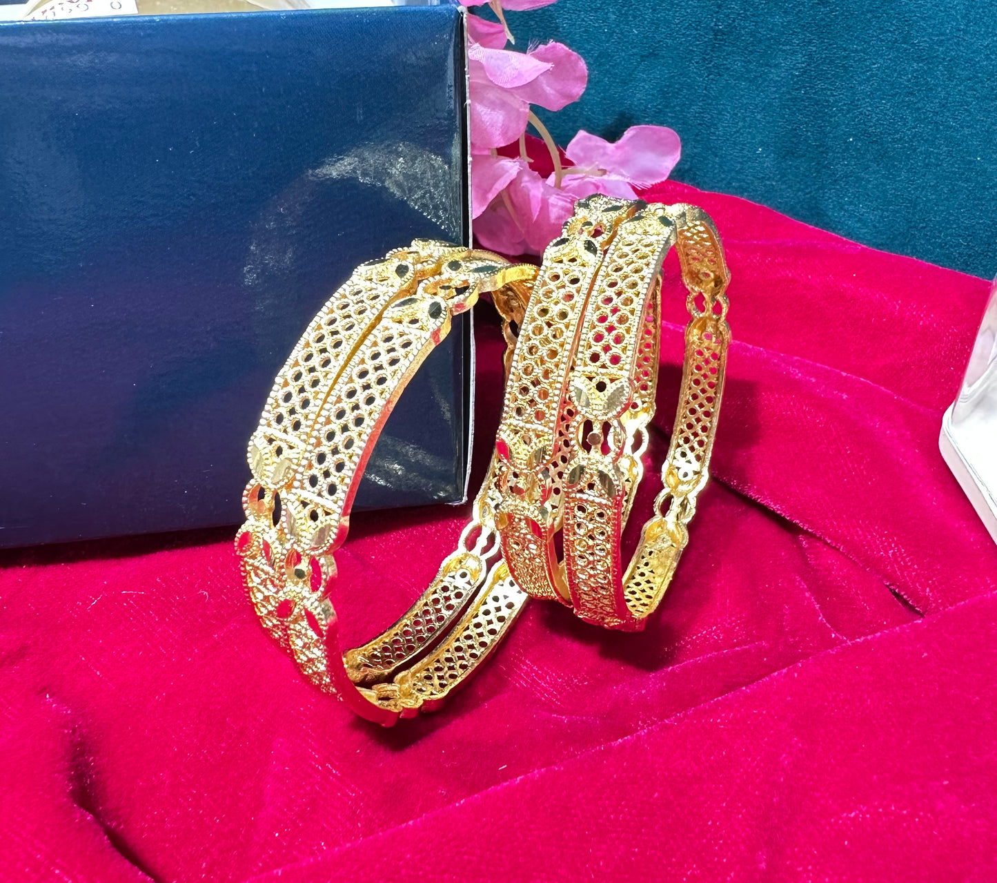 Golden Traditional Peetal Bangles for Daily Wear (Set of 4)